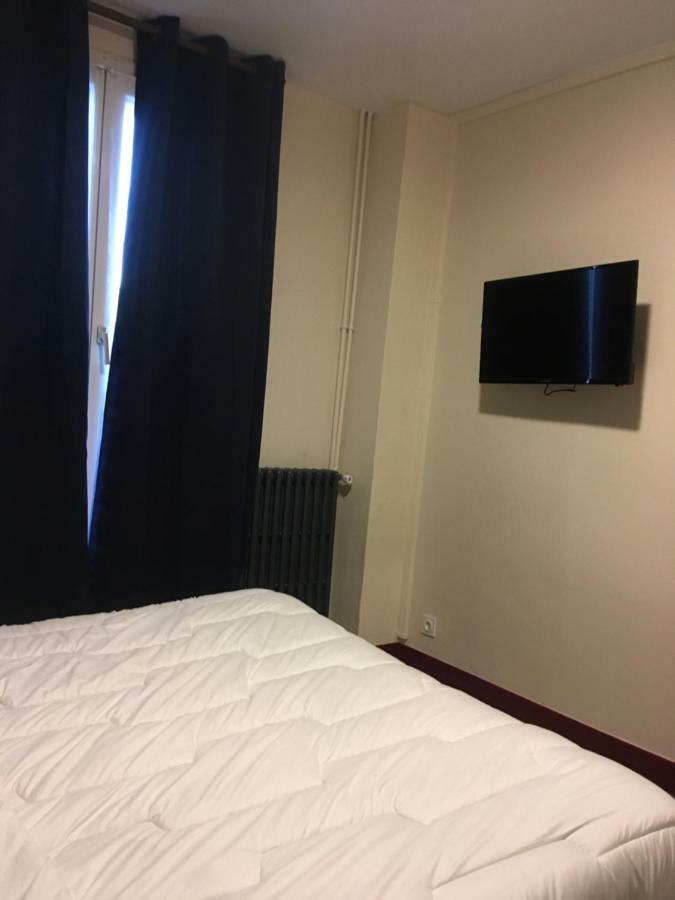 Hotel De Strasbourg オルネー・スー・ボア エクステリア 写真