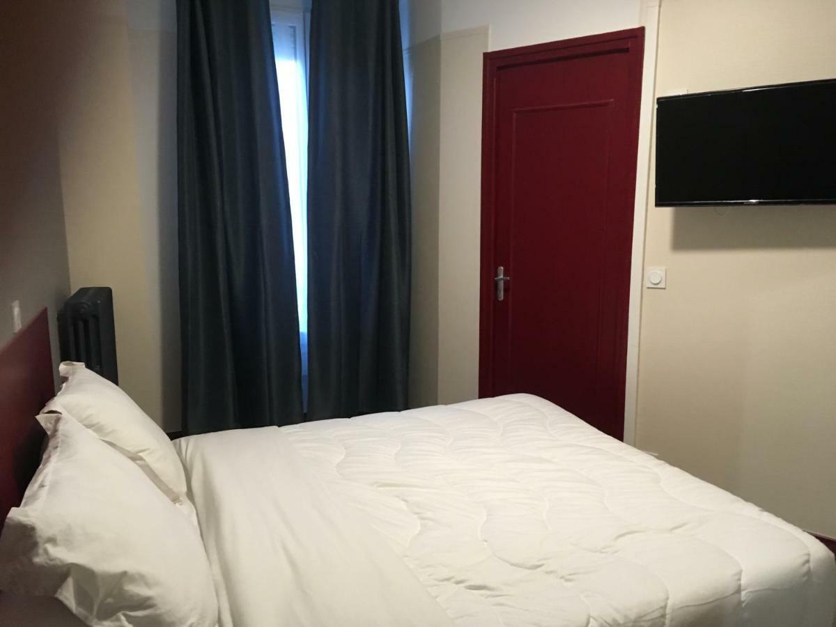 Hotel De Strasbourg オルネー・スー・ボア エクステリア 写真