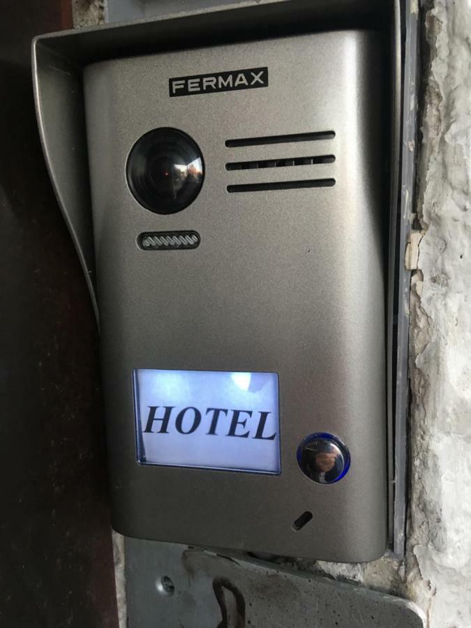 Hotel De Strasbourg オルネー・スー・ボア エクステリア 写真